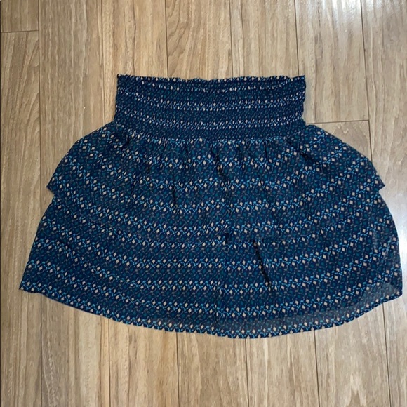 Old Navy Skirt - Picture 2 of 4